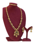 Traditional Gold Bridal Jewelry Set with earrings